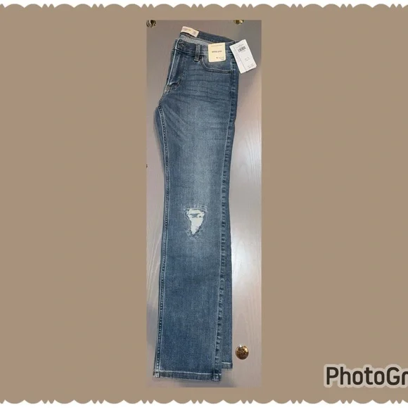 Abercrombie Kids Boys’ Super Skinny Jeans – Light Wash, Size 11/12 - Picture 4 of 13